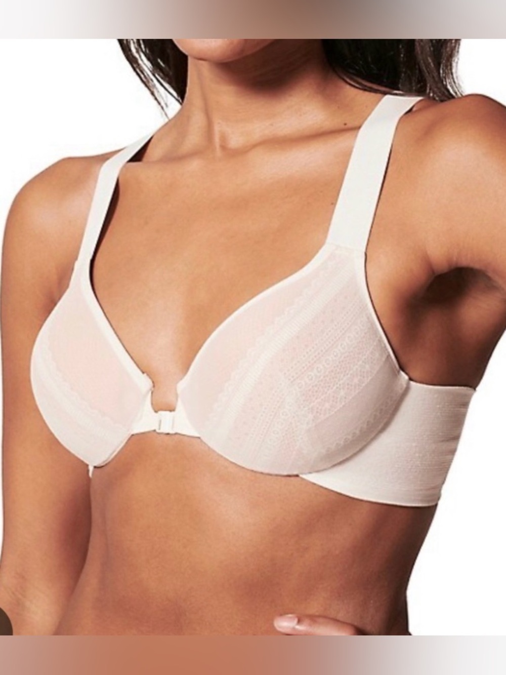 SPANX Front-Close Support Bra with Lace Overlay NEW WITH TAGS